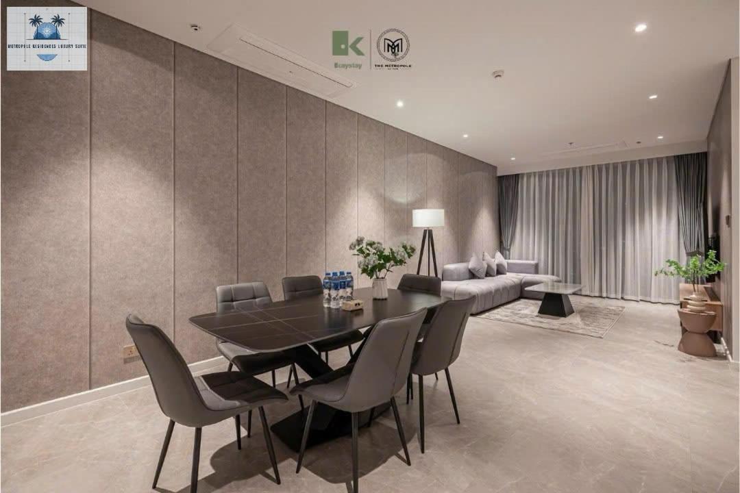 Metropole Residences Luxury Suite